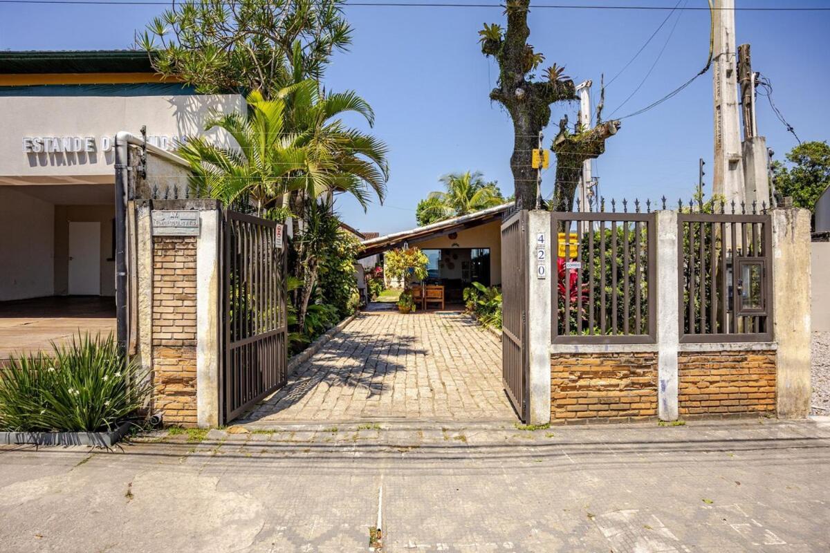 Ubatuba Casa Frente Mar Villa Exterior photo